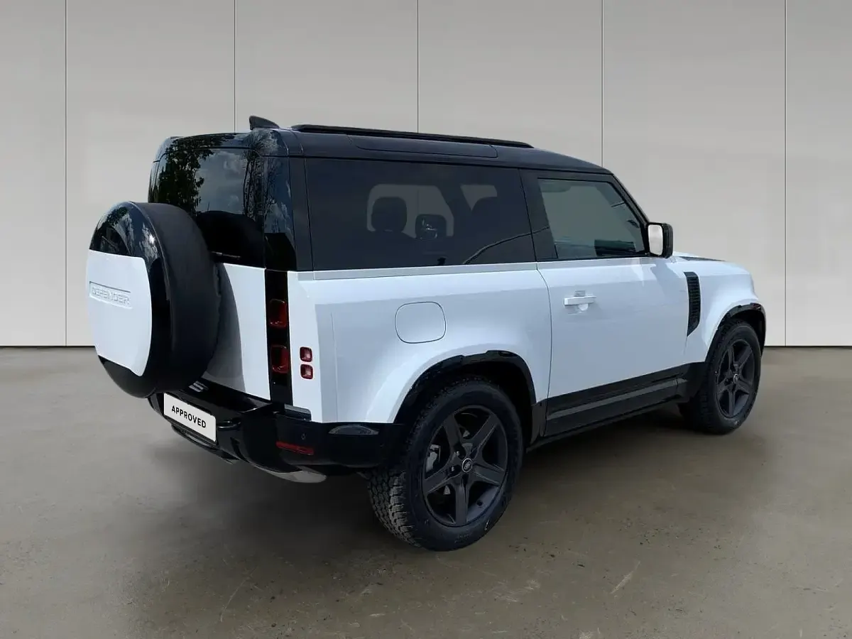 Neu Land Rover Defender SE Dynamic 252 PS (185 kW) 2026 Fuji white SUV