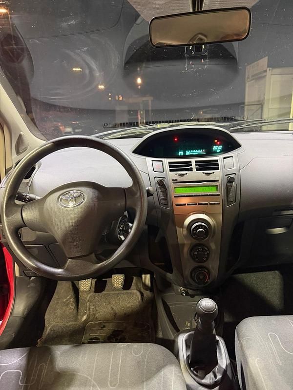 Gebraucht Toyota Yaris 69 PS (50 kW) 2009 Kleinwagen