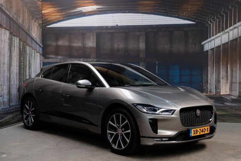 Grau Gebraucht 2018 Jaguar I-Pace SUV | 22.950 € (Fairer Preis) - Bild 1/4