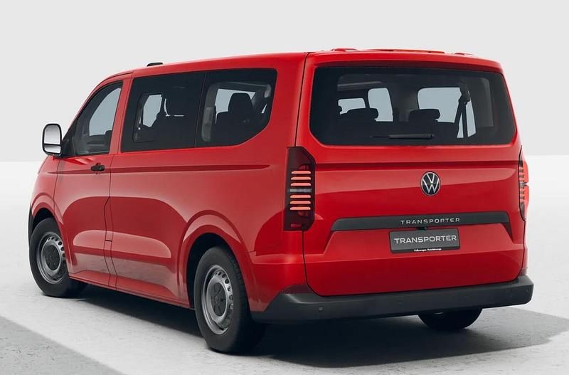 Neu VW T7 S 110 PS (80 kW) 2025 Intensive red Van
