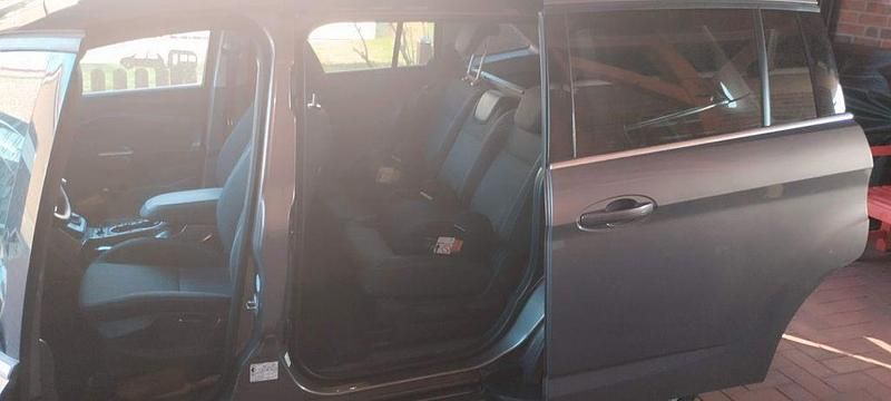 Gebraucht Ford Grand C-Max 163 PS (119 kW) 2012 Braun Van / Kleinbus