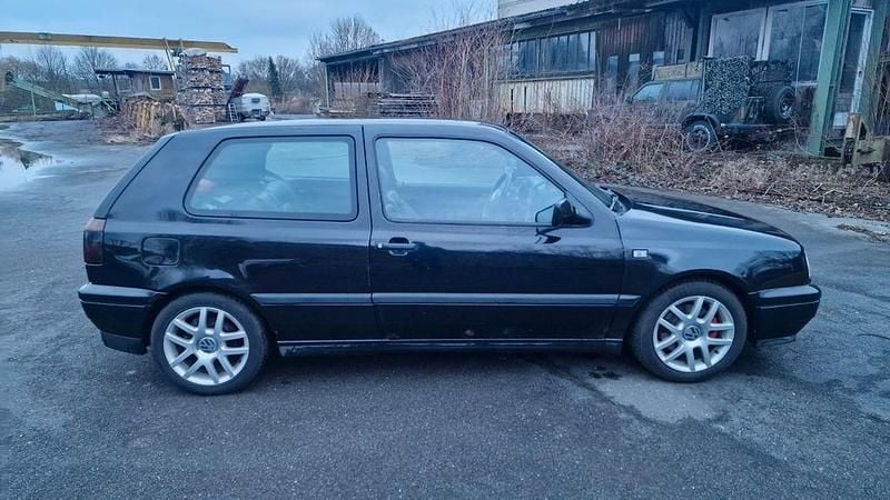 Gebraucht VW Golf III 110 PS (80 kW) 1996 Schwarz Limousine