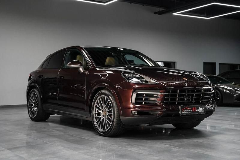 Braun Gebraucht 2020 Porsche Cayenne SUV | 67.950 € (Etwas zu teuer) - Bild 1/4