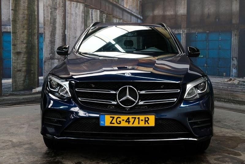 Gebraucht Mercedes GLC250 AMG 211 PS (155 kW) 2018 Blau SUV