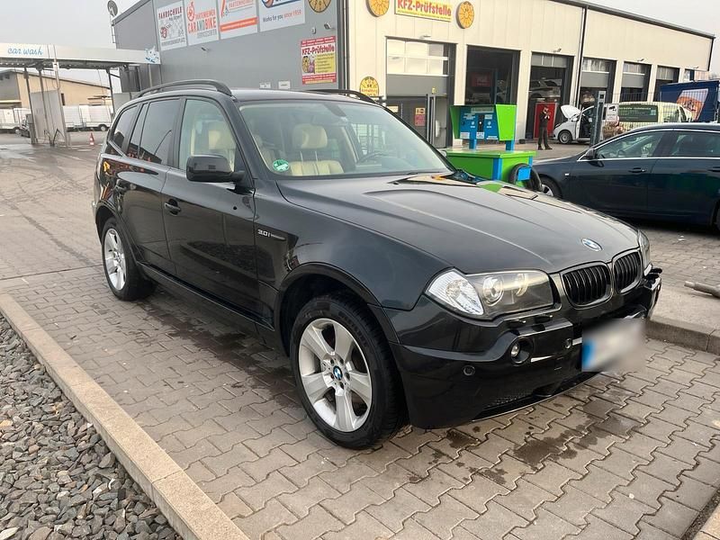 Second-hand BMW X3 267 CP (196 kW) 2003 Negru SUV