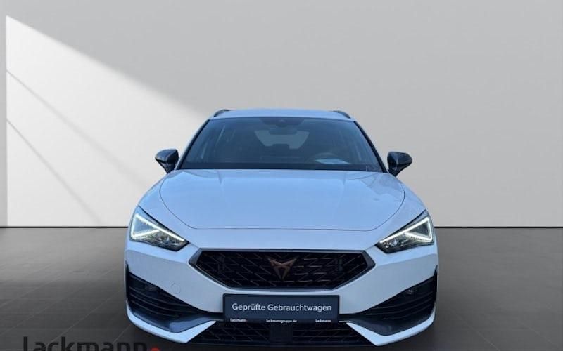 Gebraucht Cupra Leon VZ 300 PS (220 kW) 2024 Weiß Kombi