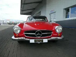 Gebraucht Mercedes 190 105 PS (77 kW) 1959 Rot Limousine