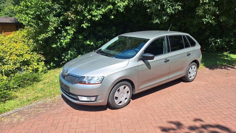 Beige Gebraucht 2015 Skoda Rapid Limousine | 6.890 € (Superpreis) - Bild 1/4
