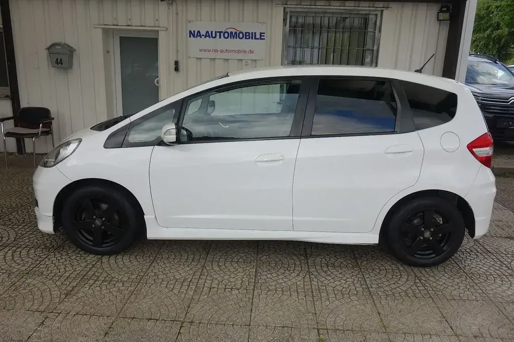 Gebraucht Honda Jazz SI 99 PS (72 kW) 2013 Weiß Kleinwagen