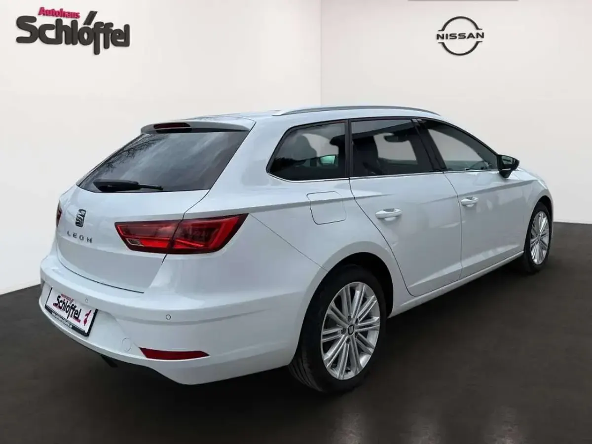 Usata Seat Leon 150 CV (110 kW) 2020 Bianco Station wagon