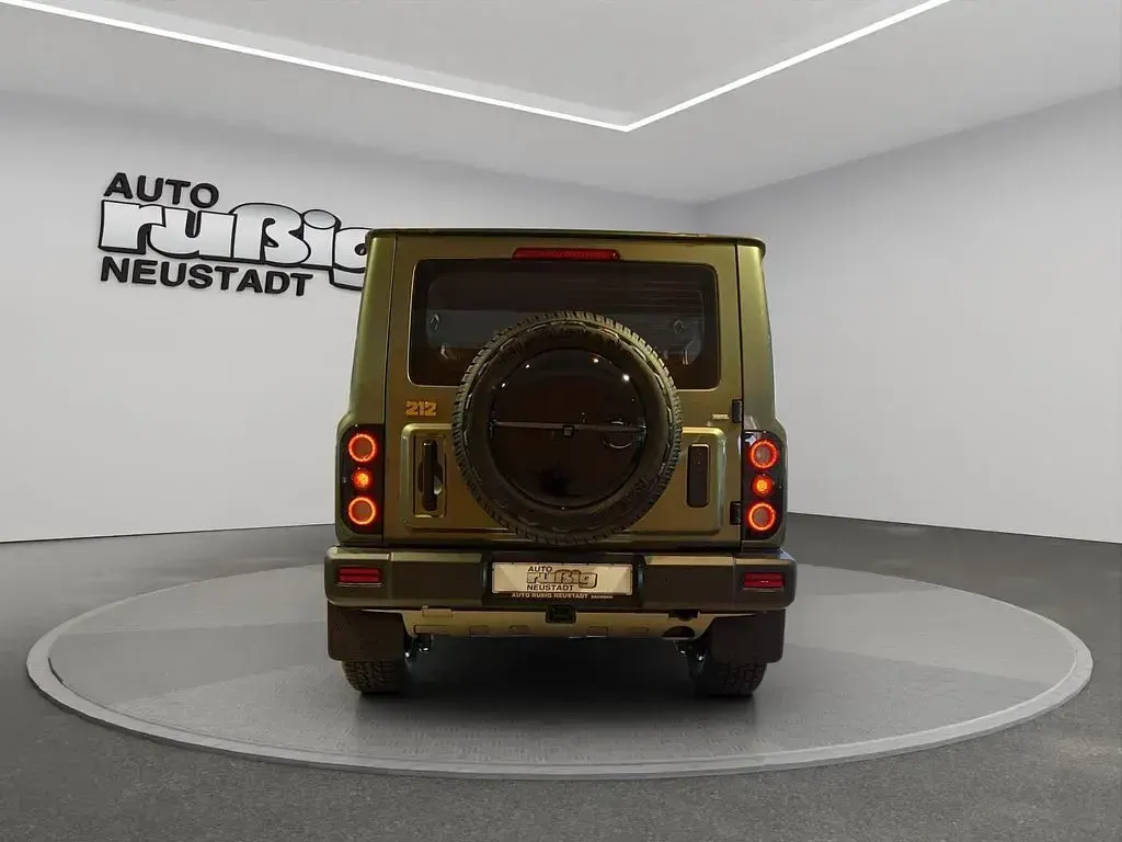Gebraucht BAW 212 166 PS (122 kW) 2026 Grün SUV