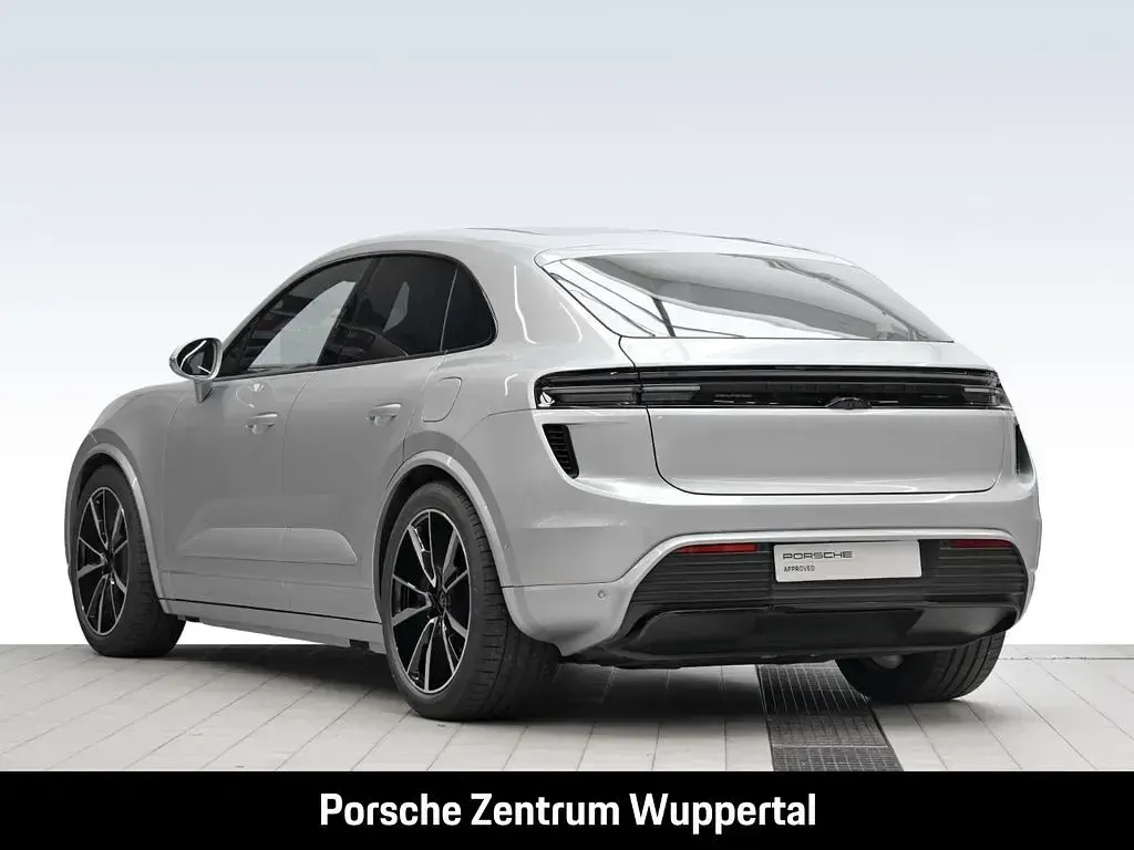 Gebraucht Porsche Macan Turbo 469 kW (639 PS) 2024 Silber SUV