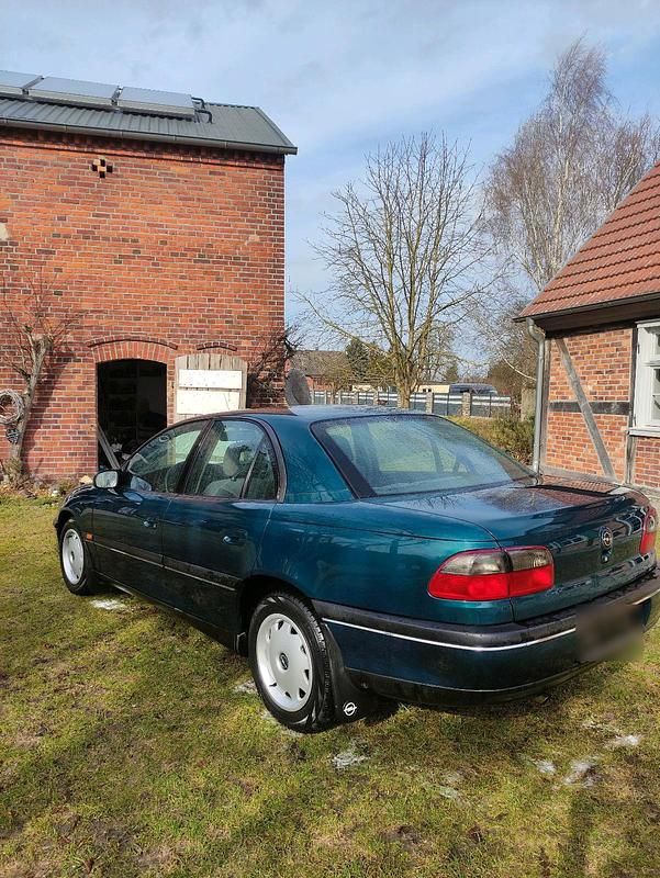 Gebraucht Opel Omega 144 PS (105 kW) 1994 Blau Limousine