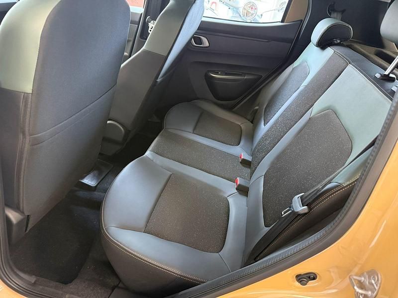 Gebraucht Dacia Spring Extreme 19 kW (26 PS) 2025 Beige Kleinwagen