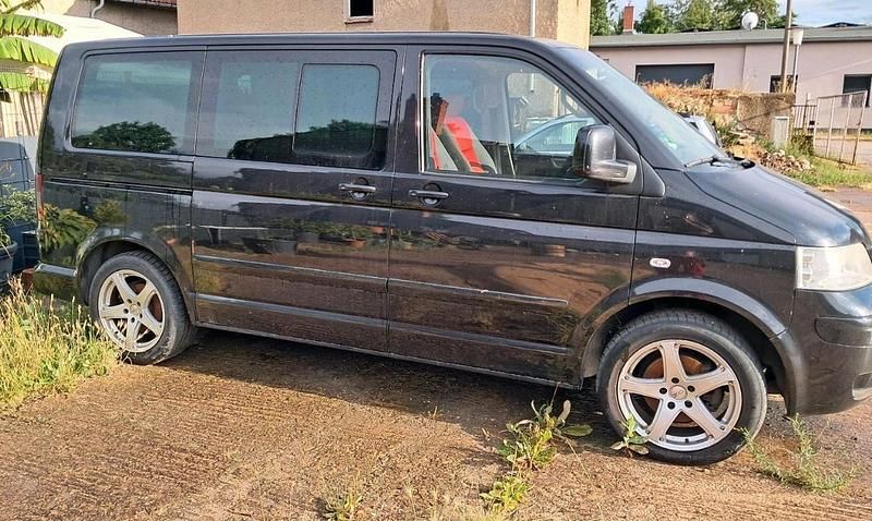 Schwarz Gebraucht 2006 VW T5 Highline Van | 5.555 € (Superpreis) - Bild 1/4