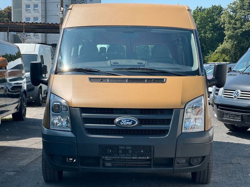 Rot Gebraucht 2009 Ford Transit Kombi | 5.999 € (Etwas zu teuer) - Bild 1/4