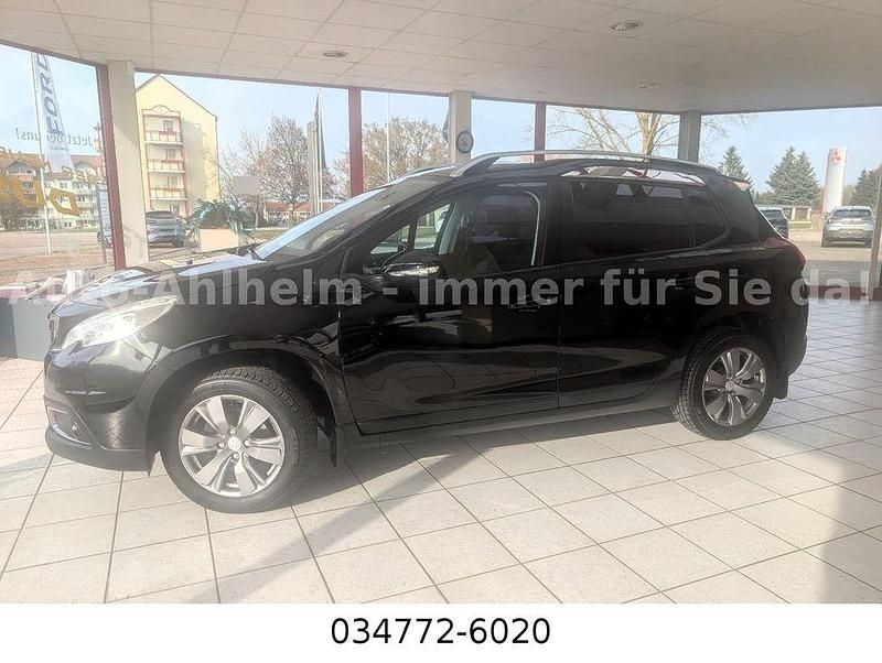 Gebraucht Peugeot 2008 Active 82 PS (60 kW) 2016 Schwarz SUV