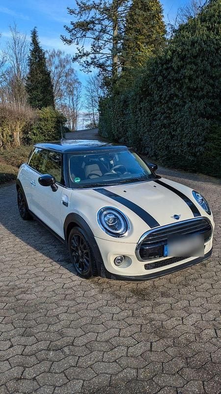 Gebraucht Mini Cooper 136 PS (100 kW) 2019 Weiß Kleinwagen