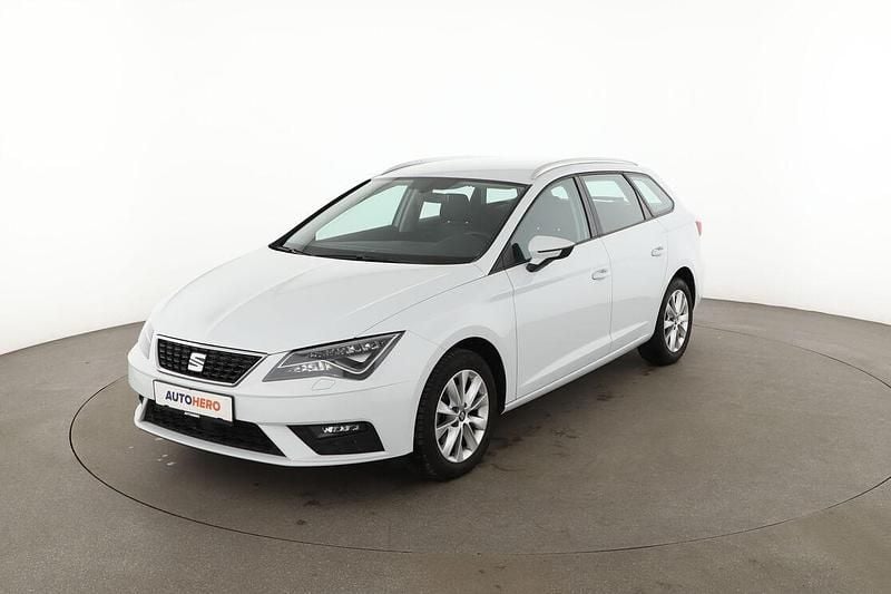 Weiß Gebraucht 2020 Seat Leon Style Kombi | 16.290 € (Fairer Preis) - Bild 1/3
