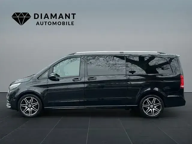 Gebraucht Mercedes V300 AMG 237 PS (174 kW) 2023 Schwarz Van / Kleinbus