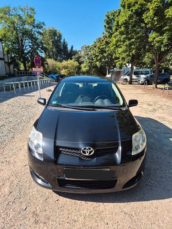 Schwarz Gebraucht 2008 Toyota Auris Sol Limousine | 3.750 € (Fairer Preis) - Bild 1/4