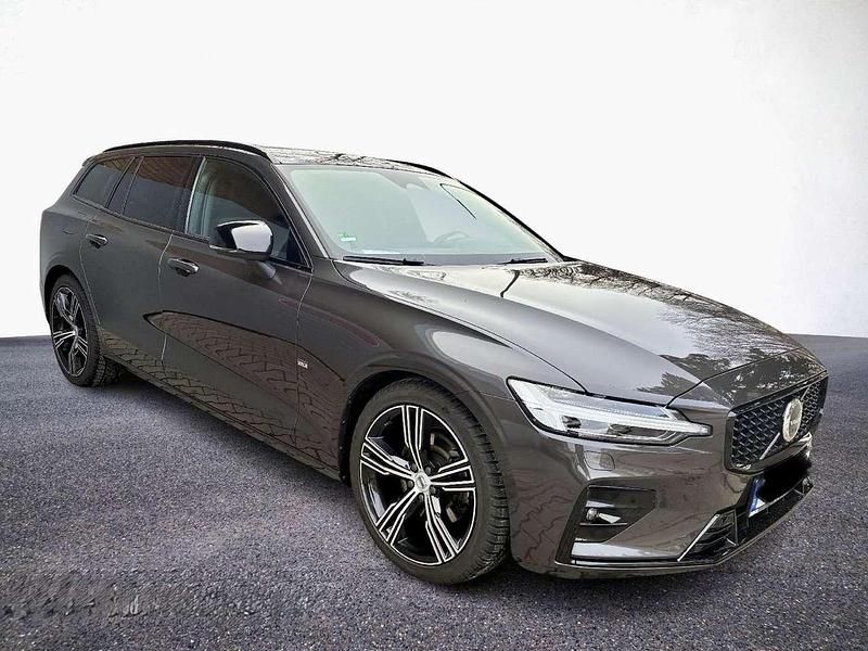 Gebraucht Volvo V60 Plus 197 PS (144 kW) 2024 Kombi