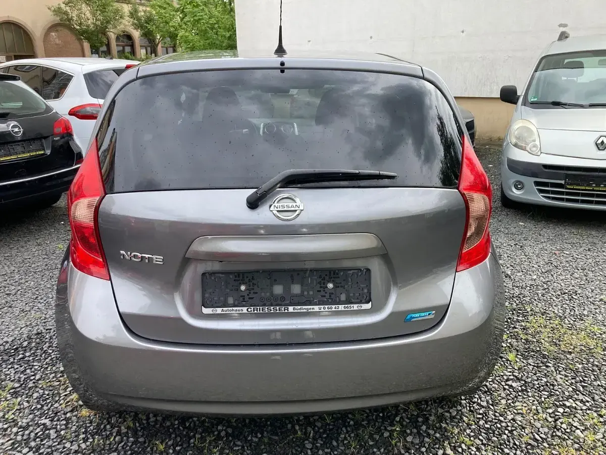 Gebraucht Nissan Note Acenta 80 PS (58 kW) 2014 Grau Kleinwagen