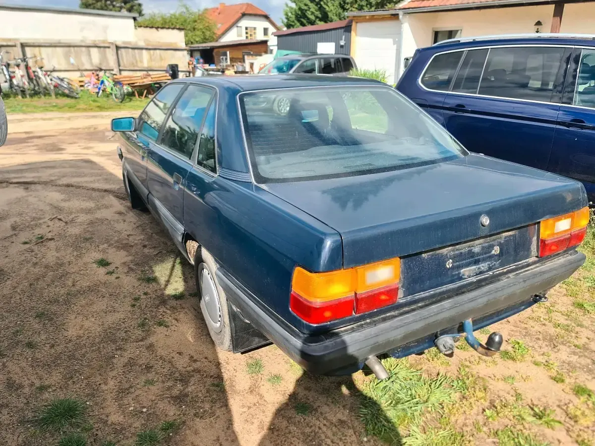 Gebraucht Audi 100 133 PS (97 kW) 1989 Blau Limousine