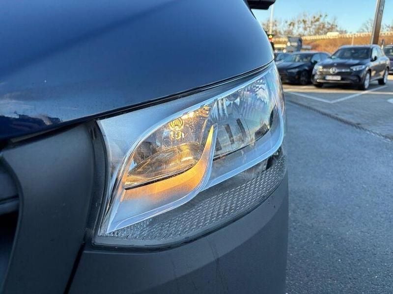 Gebraucht Mercedes Sprinter 150 PS (110 kW) 2024 Blau Van