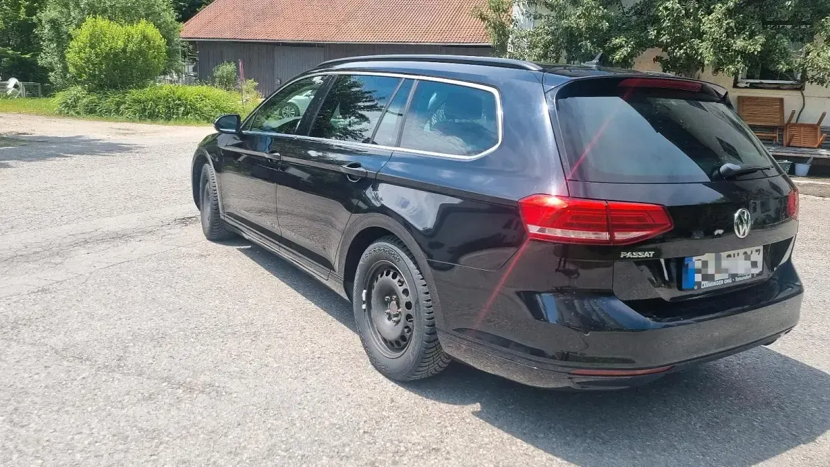 Gebraucht VW Passat 150 PS (110 kW) 2015 Schwarz Kombi