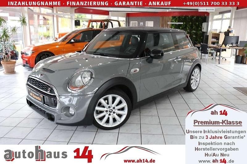 Grau Gebraucht 2017 Mini Cooper S Kleinwagen | 15.450 € (Fairer Preis) - Bild 1/3