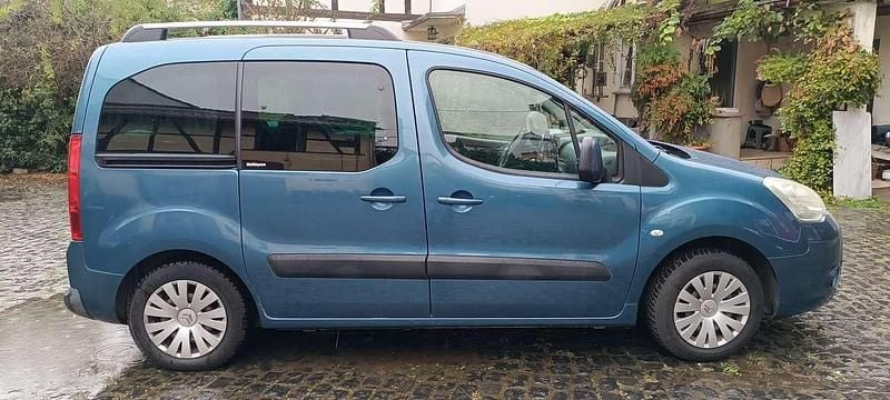 Blau Gebraucht 2010 Citroën Berlingo Van / Kleinbus | 3.200 € (Guter Preis) - Bild 1/4