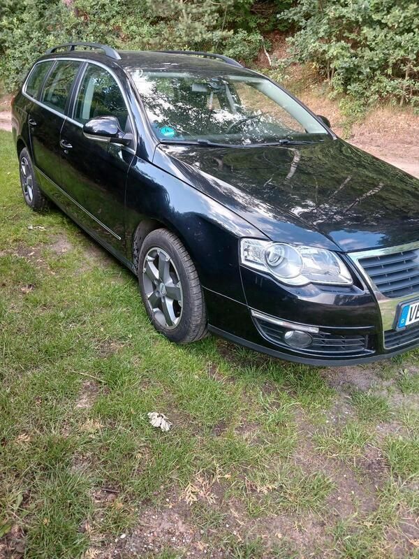Schwarz Gebraucht 2007 VW Passat Kombi | 1.950 € (Superpreis) - Bild 1/4
