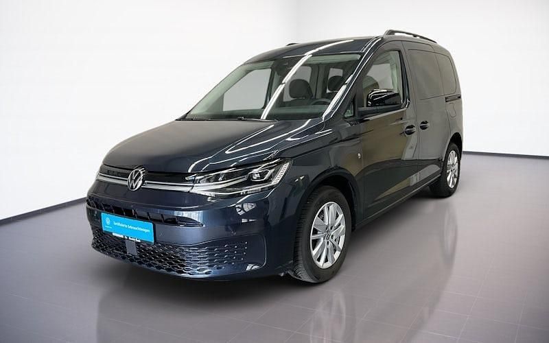 Gebraucht VW Caddy Life 102 PS (75 kW) 2024 Starlight blue metallic Van / Kleinbus