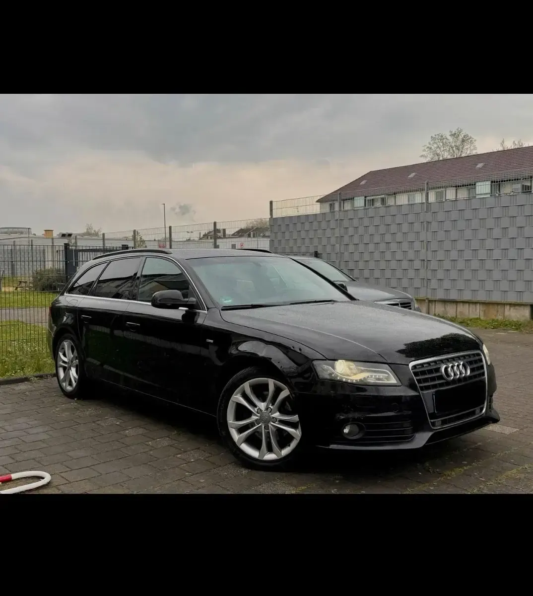 Gebraucht Audi A4 S-Line 143 PS (105 kW) 2010 Schwarz Kombi