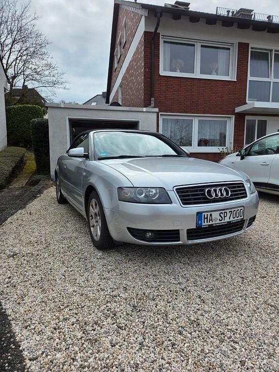 Gebraucht Audi A4 Cabriolet Basis 163 PS (119 kW) 2003 Silber Cabrio
