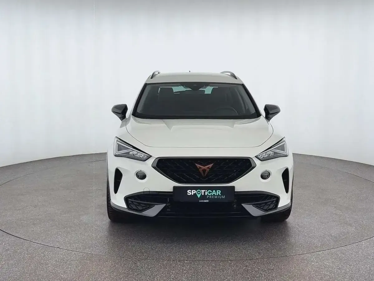 Gebraucht Cupra Formentor Basis 204 PS (150 kW) 2023 "candy" weiss SUV