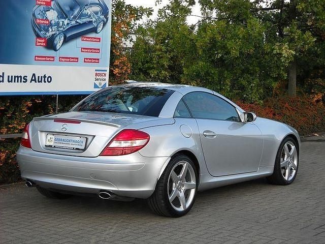 Gebraucht Mercedes SLK280 231 PS (169 kW) 2007 Silber Cabrio