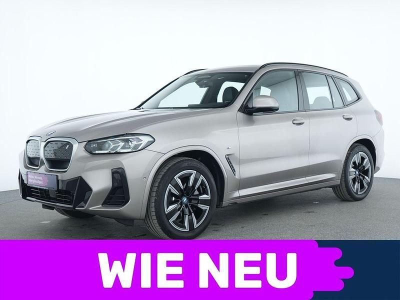 Gebraucht BMW iX3 Sport Line 210 kW (286 PS) 2023 Kaschmirsilber SUV