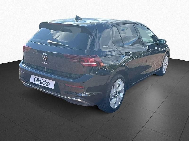 Gebraucht VW Golf VIII 116 PS (85 kW) 2026 Grenadillschwarz metallic Limousine
