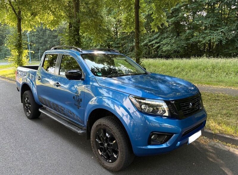 Blau Gebraucht 2020 Nissan Navara N-Guard Abholung | 33.900 € (Fairer Preis) - Bild 1/4