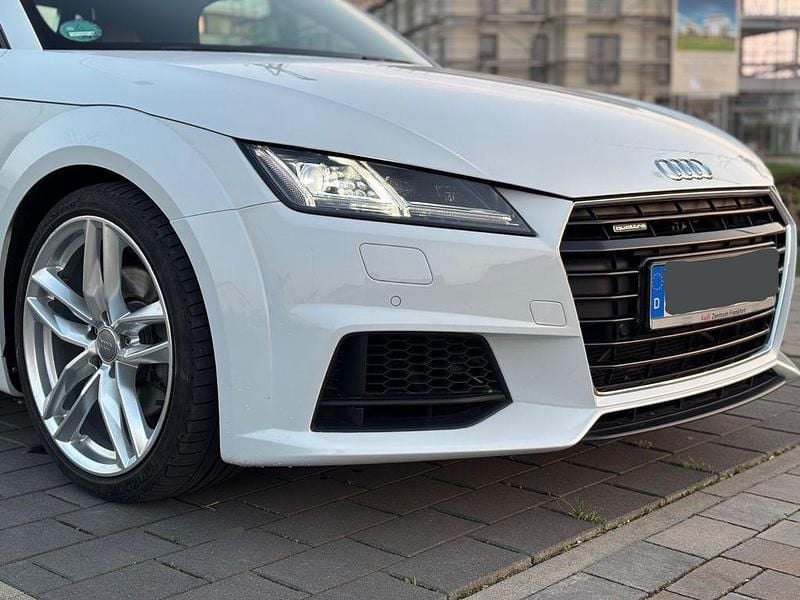 Gebraucht Audi TT S-Line 230 PS (169 kW) 2015 Weiß Coupé