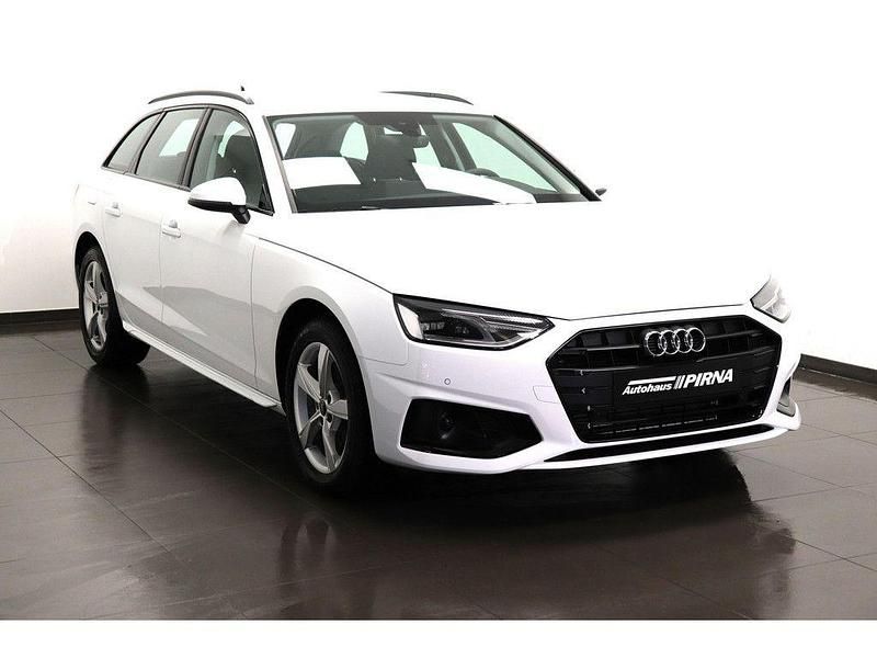 Gebraucht Audi A4 Advanced 150 PS (110 kW) 2023 Weiß Kombi