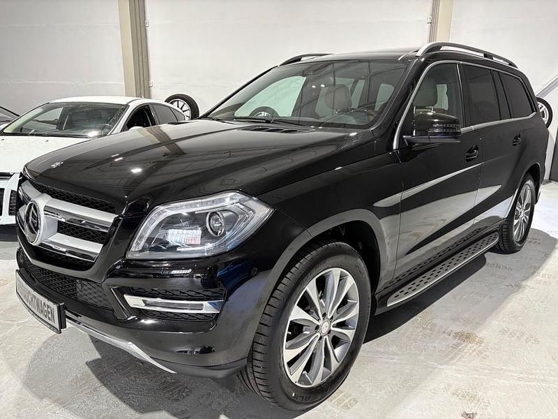 Schwarz Gebraucht 2014 Mercedes GL350 SUV | 34.900 € (Teuer) - Bild 1/4