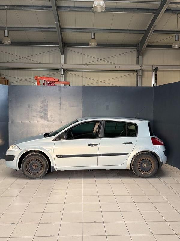 Gebraucht Renault Mégane II Expression 82 PS (60 kW) 2003 Grau Limousine