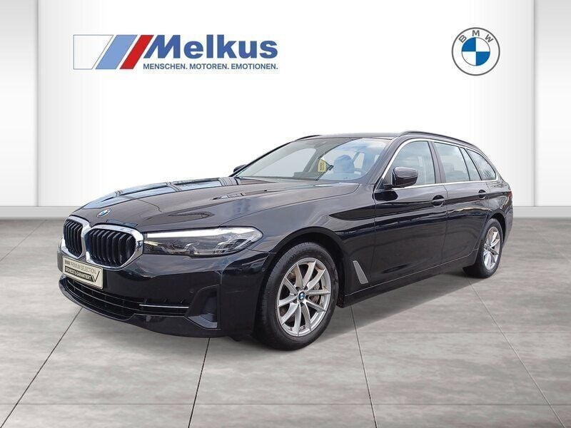 Schwarz Gebraucht 2021 BMW 530 Sport Line Kombi | 35.470 € (Guter Preis) - Bild 1/4
