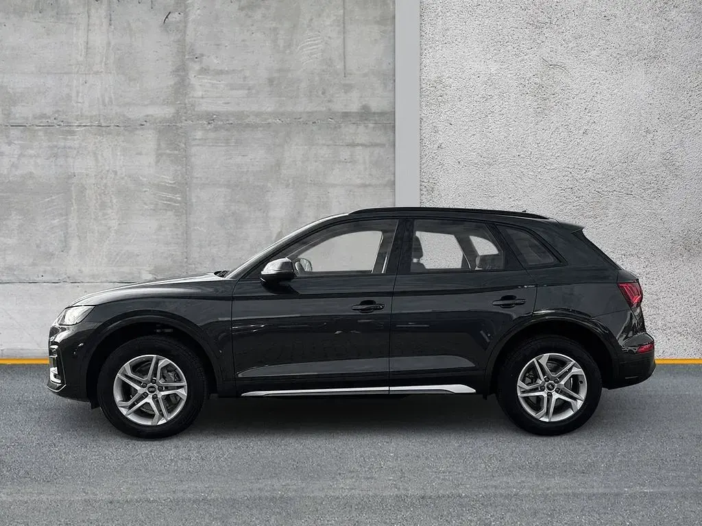 Gebraucht Audi Q5 Advanced 204 PS (150 kW) 2021 Manhattangrau metallic SUV