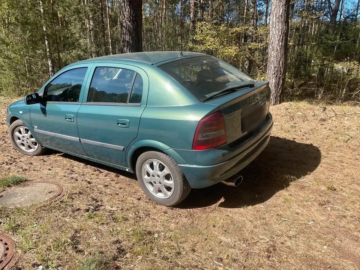 Gebraucht Opel Astra 84 PS (61 kW) 2003 Grün Kleinwagen