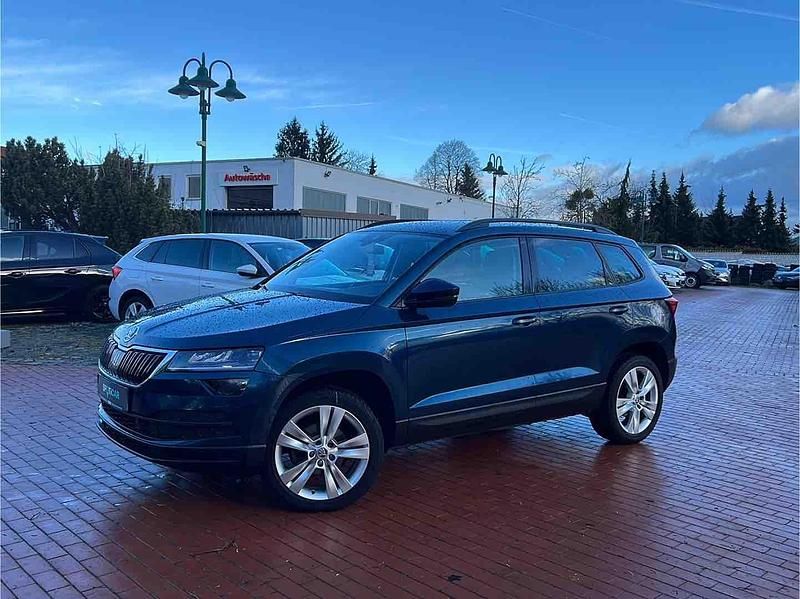 Blau Gebraucht 2019 Skoda Karoq Style SUV | 24.980 € (Fairer Preis) - Bild 1/4