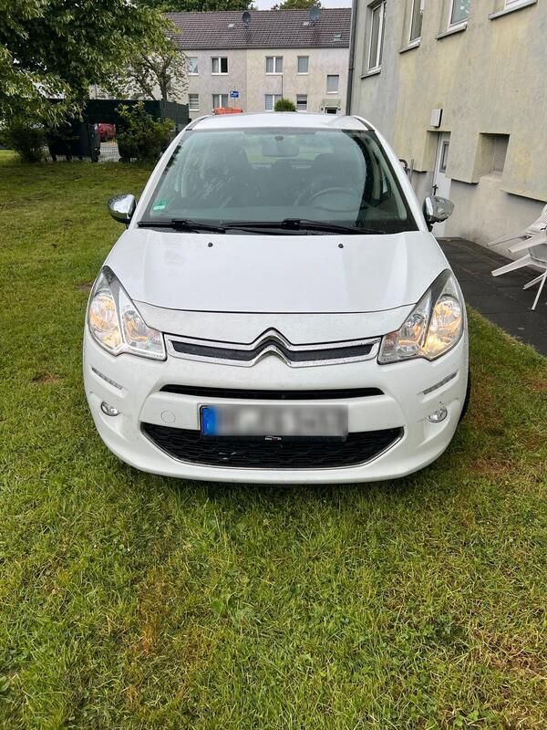 Weiß Gebraucht 2014 Citroën C3 Kleinwagen | 3.250 € (Fairer Preis) - Bild 1/4